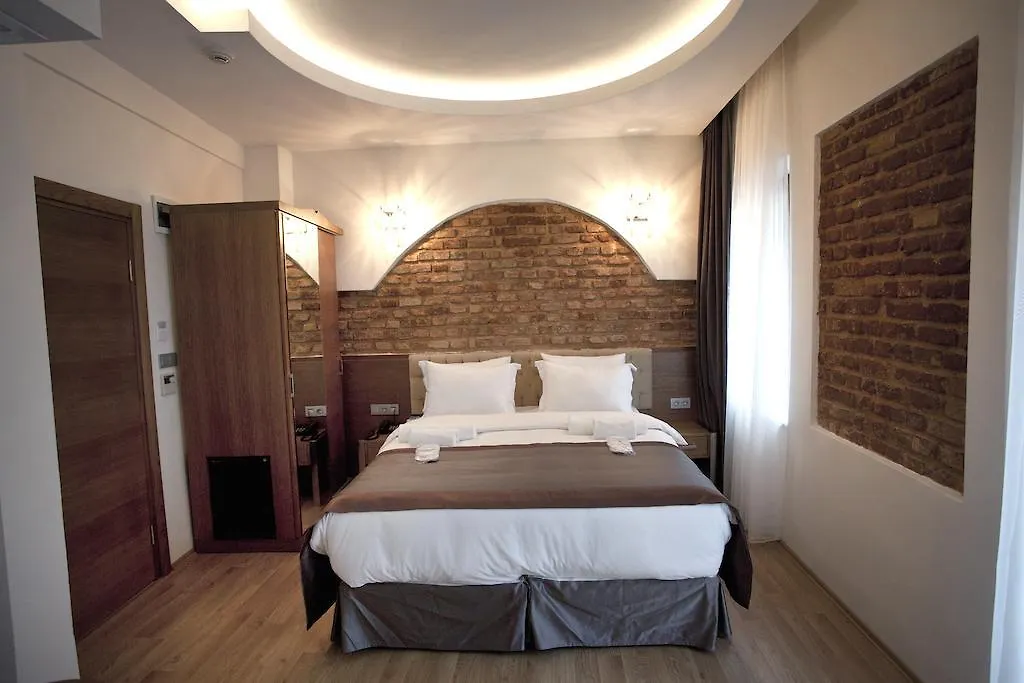 Pera Line Hotel Istanbul 2*,