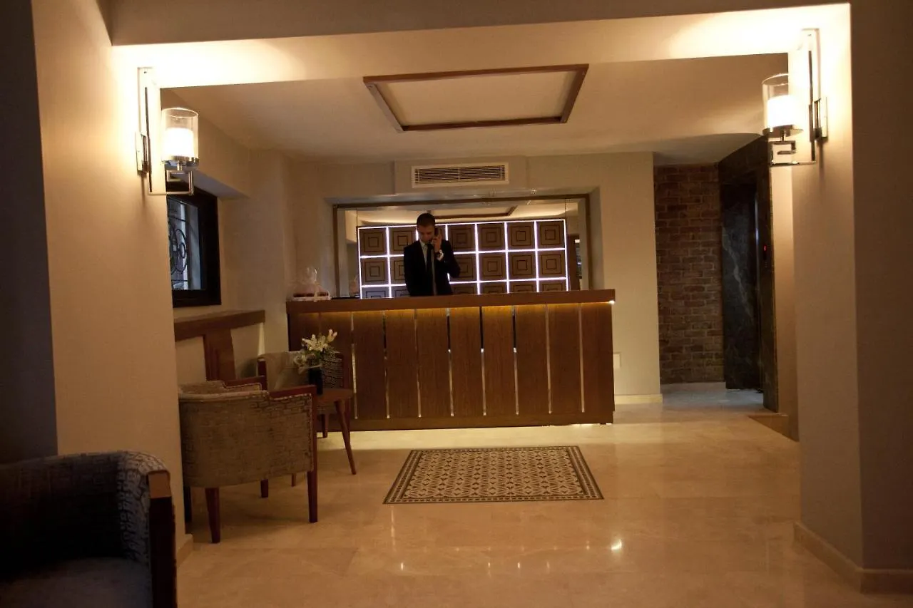 Pera Line Hotel Istanbul 2*,